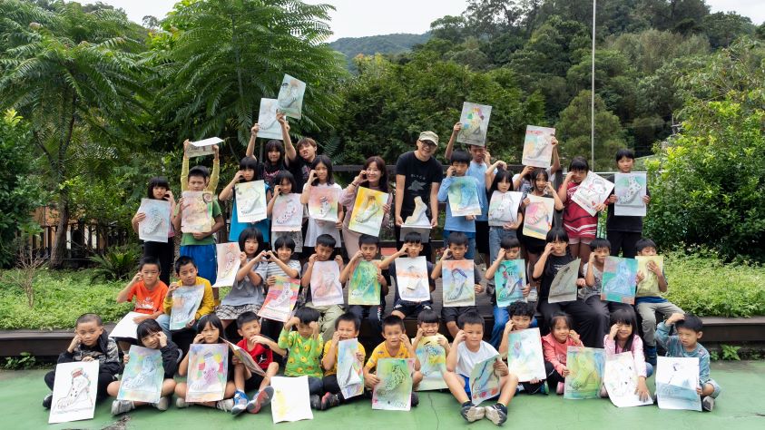 桃園復興霞雲國小開心展示藝術創作